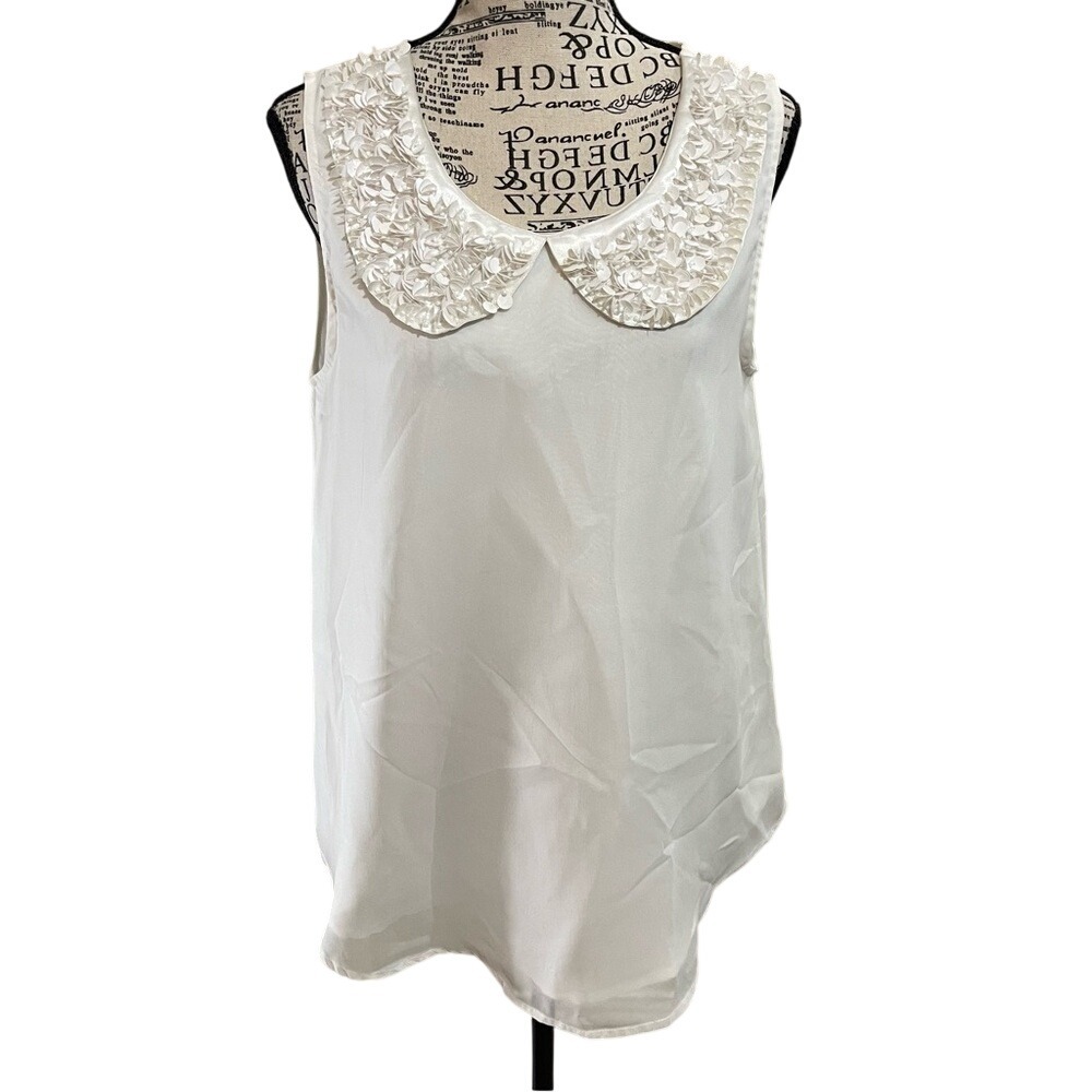 Daniel Cremieux White Sleeveless Camisole with Embellished Peter Pan Collar